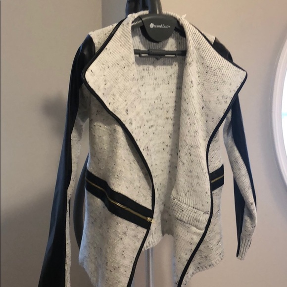 Goodnight Macaroon Jackets & Blazers - Leather sleeve jacket with gold zipper